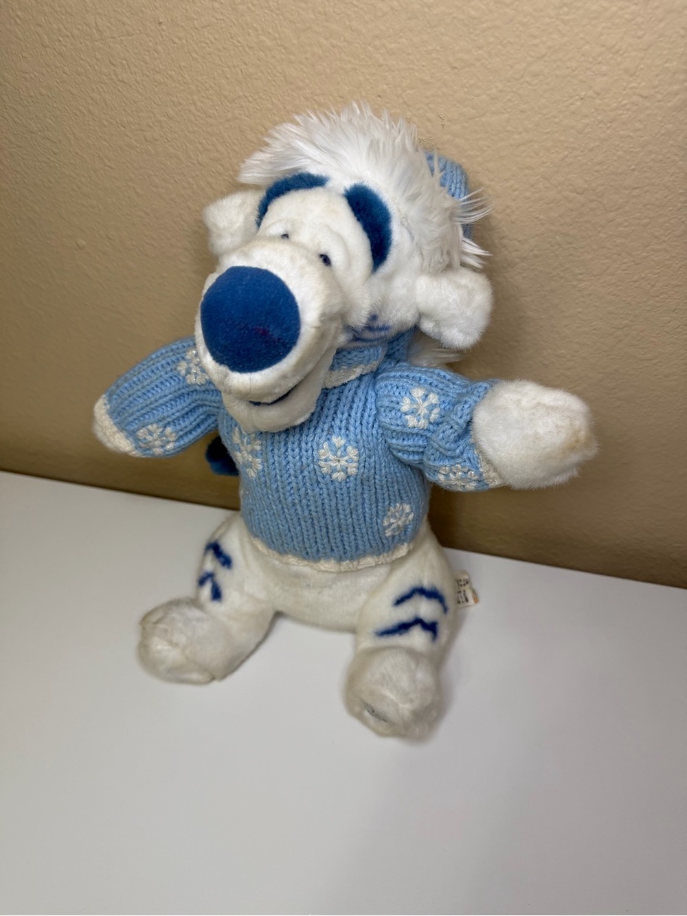 Disney Store Exclusive Tiger wBlue & White Plush Bear in Knit Sweater - Kids Toy